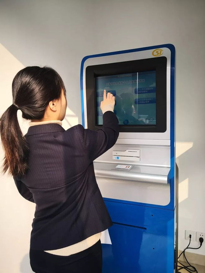 嘉峪关24小时套医保卡回收(24小时套医保卡回收什么意思)