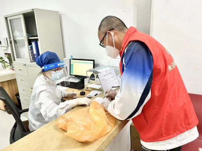 嘉峪关24小时高价回收医保(24小时高价回收医保医保套出)